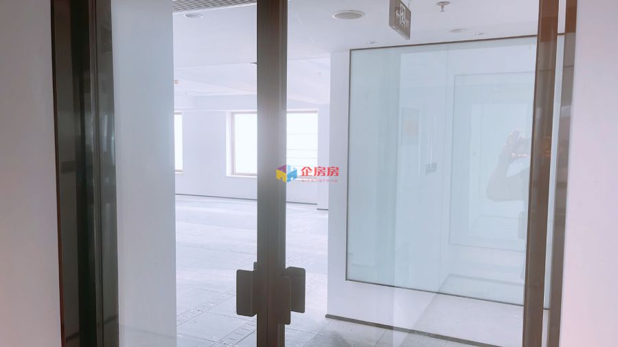 荷华国际大厦（万豪国际酒店）